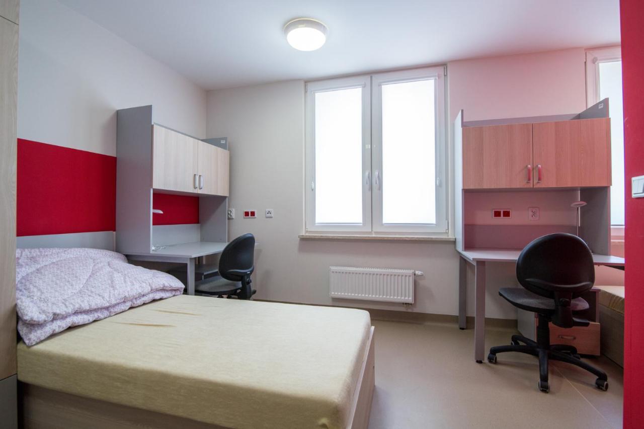 Hostel Dom Studenta ANSŁ Łomża Zewnętrze zdjęcie